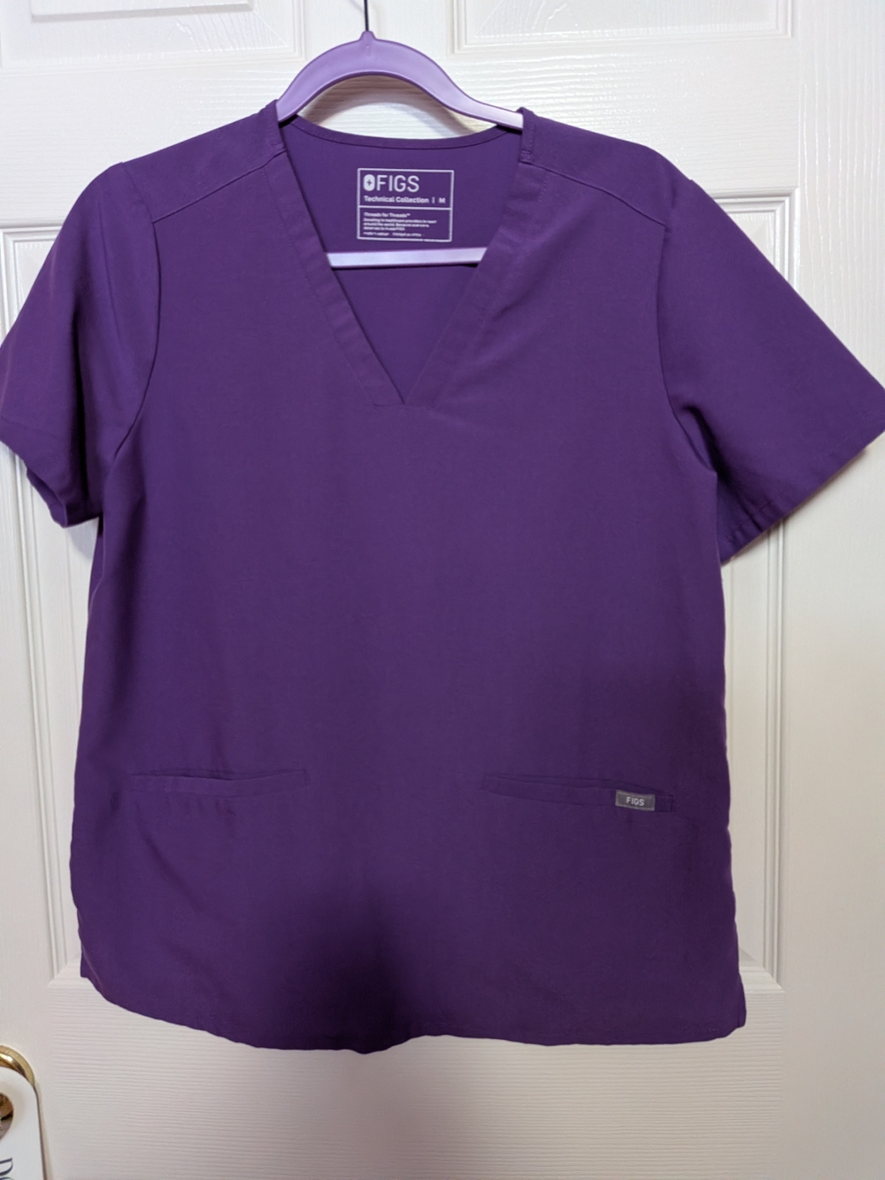FIGS Women's V-Neck Scrub Top in Purple, Medium